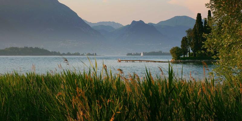 打印机硒鼓芯片破解与复位技术：是节省成本还是损害设备？办公用品选购的深度思考